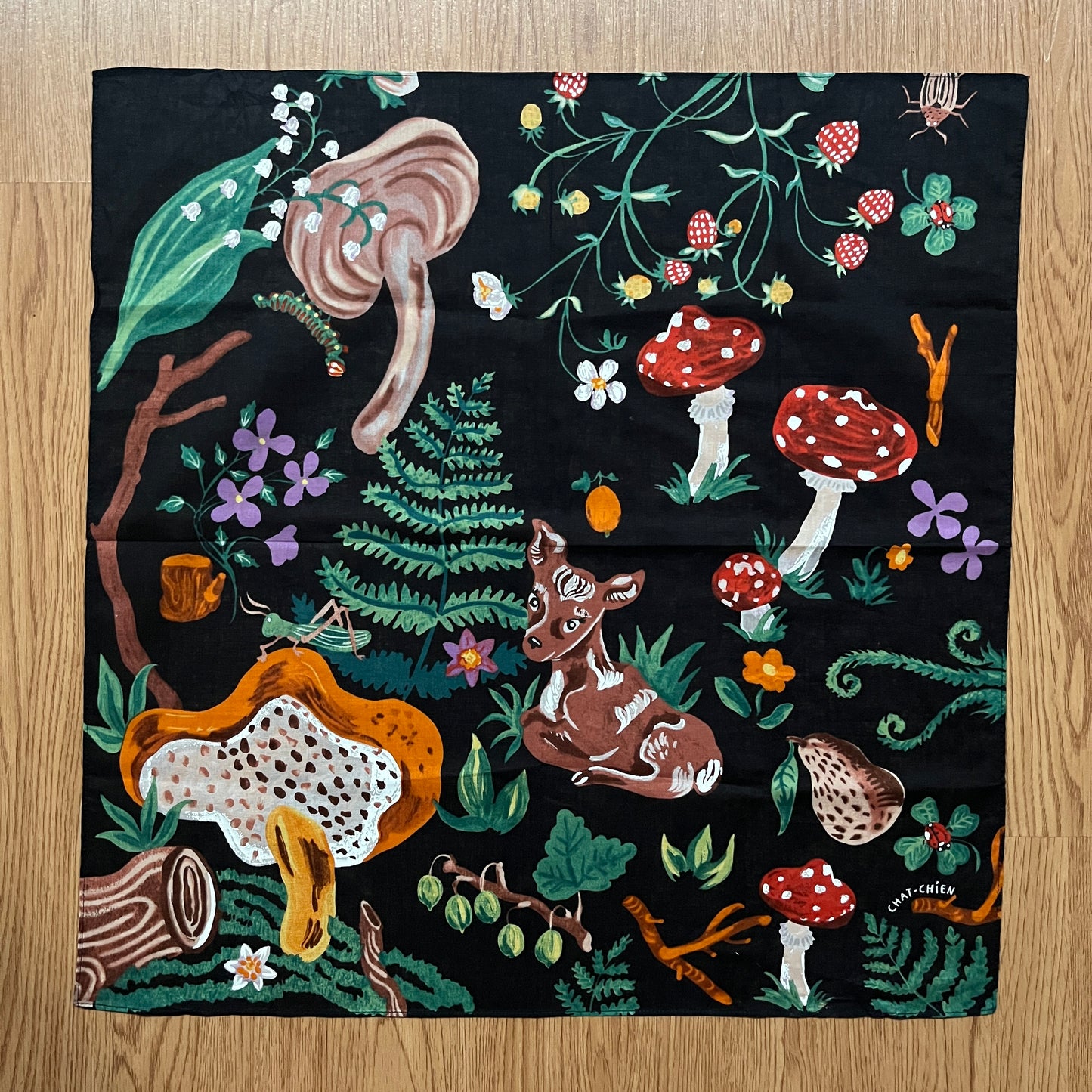 Nathalie Lete Bambi Mushroom Chat Chien Forest Handkerchief